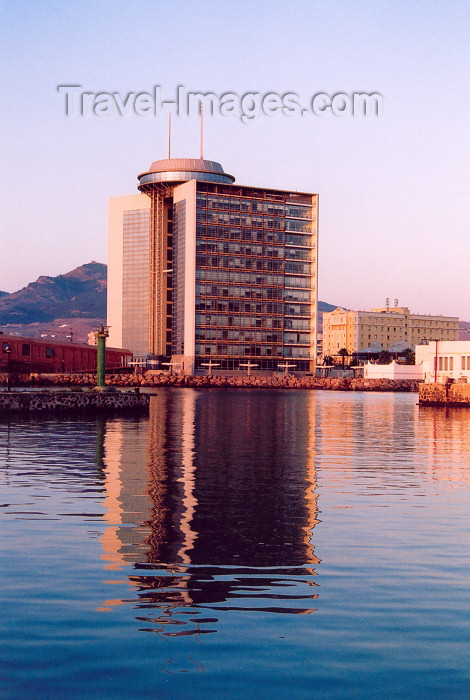 melilla18: Melilla: Spanish government tower / Torre del Quinto Centenario, en la madrugada - photo by M.Torres - (c) Travel-Images.com - Stock Photography agency - Image Bank