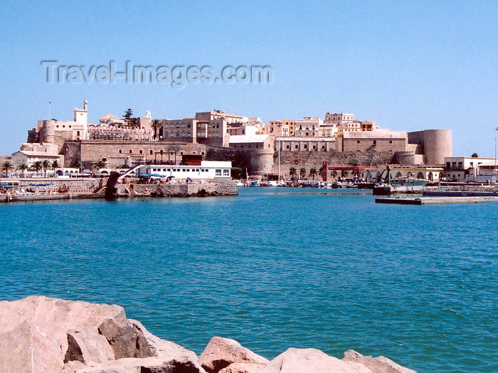 melilla24: Melilla: the citadel - Melilla la Vieja, la Ciudad Vieja de Melilla: llamada El Pueblo - Ciudadela Fortificada - Dársena pesquera - photo by M.Torres - (c) Travel-Images.com - Stock Photography agency - Image Bank