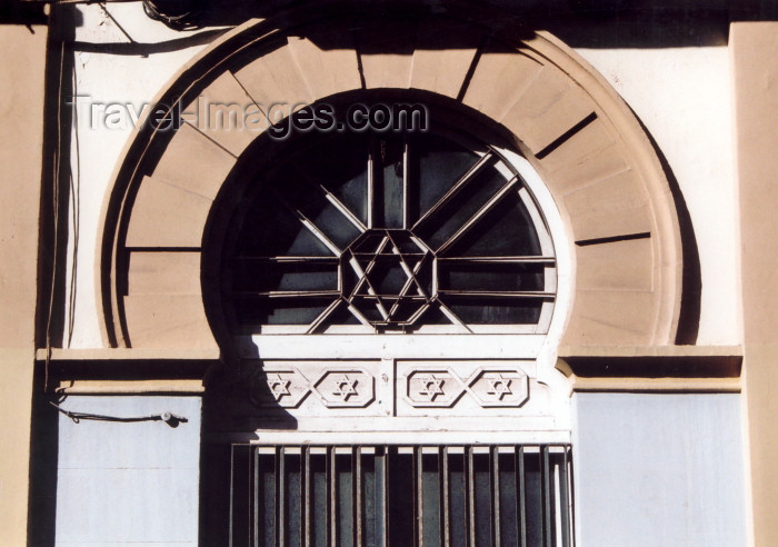 melilla44: Melilla: Or Zaruah synagogue - star of David - gate detail / sinagoga de Or Zaruah - Estrella de David - photo by M.Torres - (c) Travel-Images.com - Stock Photography agency - Image Bank