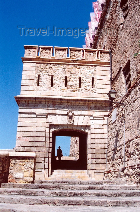melilla50: Melilla: entrance to the citadel - Puerta de la Marina - Melilla la Vieja - photo by M.Torres - (c) Travel-Images.com - Stock Photography agency - Image Bank