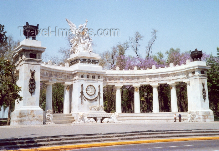 mexico1: Ciudad de Mexico / Mexico City / MEX : Monument to Benito Juarez / Monumento a Benito Juárez - photo by M.Torres - (c) Travel-Images.com - Stock Photography agency - Image Bank