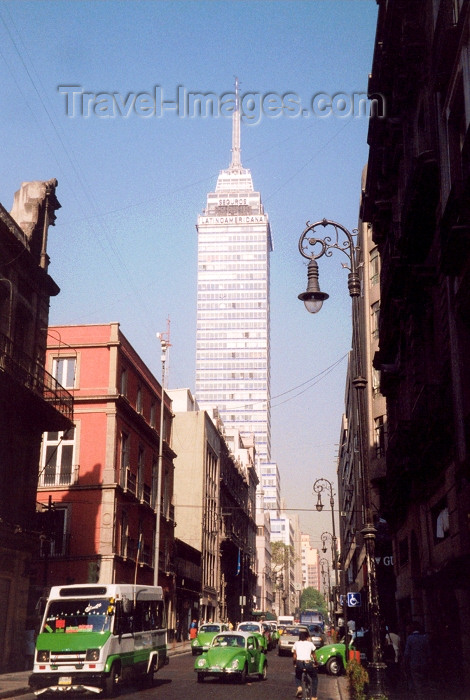 mexico13: Mexico City: Latin-American Tower - Volkswagen Beetles on Francisco Madero Avenue/ Torre Latino-Americana - photo by M.Torres - (c) Travel-Images.com - Stock Photography agency - Image Bank