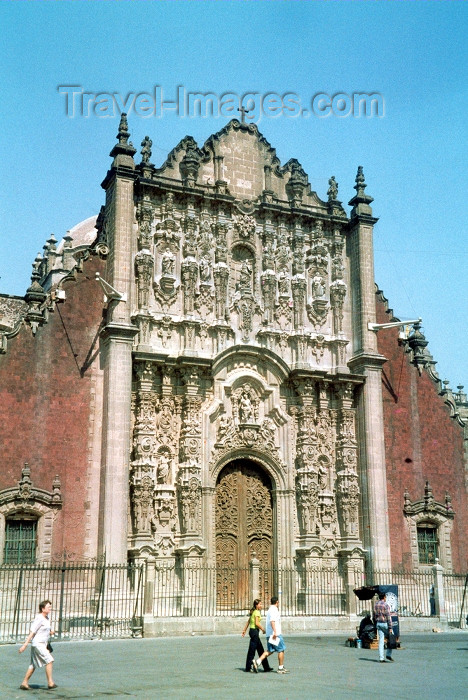 mexico14: Mexico City: at the Metropolitan Cathedral / Catedral Metropolitana - Zocalo - architect: Lorenzo Rodríguez - Unesco world heritage - photo by M.Torres - (c) Travel-Images.com - Stock Photography agency - Image Bank