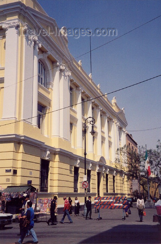 mexico27: Mexico City: pastel - elegant architecture - photo by M.Torres - (c) Travel-Images.com - Stock Photography agency - Image Bank