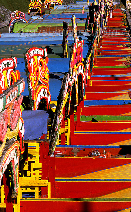 mexico347: Xochimilco, DF: moored typical boats - chalupas - photo by Y.Baby - (c) Travel-Images.com - Stock Photography agency - Image Bank