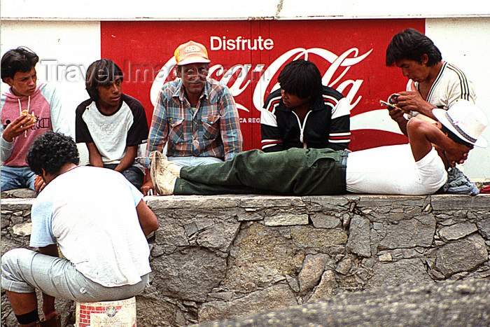 mexico355: Guanajuato City: lazy day and Coke ad - photo by Y.Baby - (c) Travel-Images.com - Stock Photography agency - Image Bank