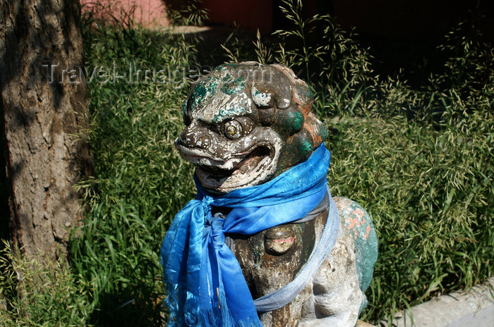 mongolia112: Ulan Bator / Ulaanbaatar, Mongolia: statue in front of the Vajradhara temple, Gandan Khiid monastery - photo by A.Ferrari - (c) Travel-Images.com - Stock Photography agency - Image Bank