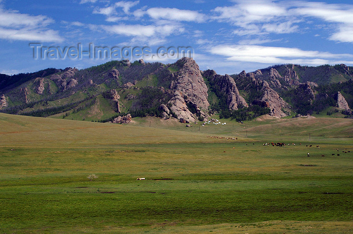 mongolia159: Gorkhi-Terelj National Park, Tov province, Mongolia: ridges and green fields - photo by A.Ferrari - (c) Travel-Images.com - Stock Photography agency - Image Bank