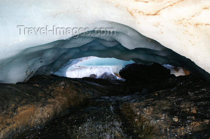 mongolia189: Gobi desert, southern Mongolia: Yolyn Am, a glacier in the Gurvan Saikhan National Park - ice cave - photo by A.Ferrari - (c) Travel-Images.com - Stock Photography agency - Image Bank