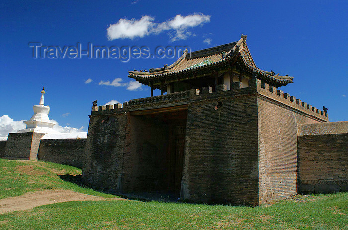 mongolia238: Karakorum, Ovorkhangai Province, central Mongolia: Erdene Zuu monastery, Kharkhorin - gate on the surrounding walls - photo by A.Ferrari - (c) Travel-Images.com - Stock Photography agency - Image Bank