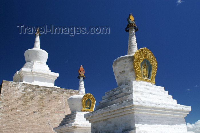 mongolia240: Karakorum, central Mongolia: Erdene Zuu monastery, Kharkhorin - three stupas - photo by A.Ferrari - (c) Travel-Images.com - Stock Photography agency - Image Bank