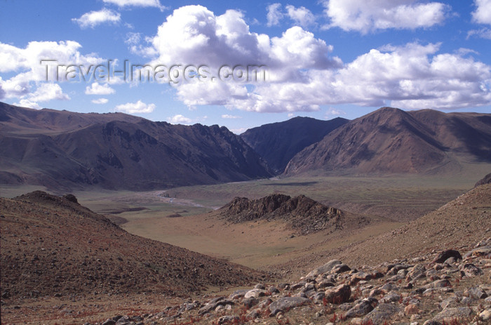 mongolia26: Mongolia - Central Mongolia steppe - photo by A.Summers - (c) Travel-Images.com - Stock Photography agency - Image Bank