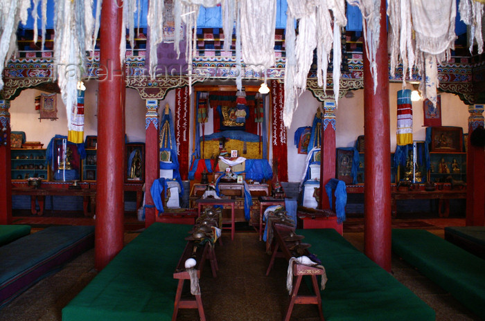 mongolia262: Tsetserleg, Arkhangai province, central Mongolia: inside a temple, Zayain Gegeenii Sum - photo by A.Ferrari - (c) Travel-Images.com - Stock Photography agency - Image Bank