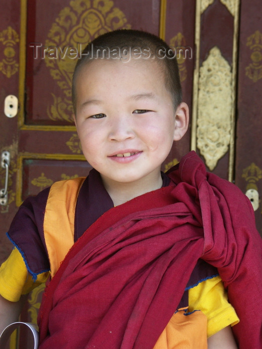 mongolia3: Mongolia - Ulaan Baator / ULN / Ulan Bator: Ganden Hiid monastery - novice - photo by P.Artus - (c) Travel-Images.com - Stock Photography agency - Image Bank