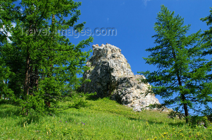 mongolia325: Khövsgöl lake / Nuur, Khövsgöl province, Mongolia: large rock, in the mountains surrounding the lake - photo by A.Ferrari - (c) Travel-Images.com - Stock Photography agency - Image Bank