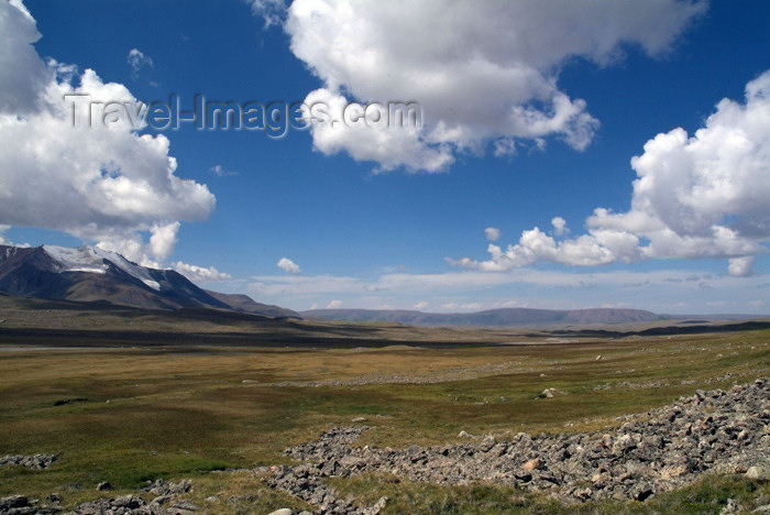 mongolia46: Mongolia - Open Mongolian Steppe: space - photo by A.Summers - (c) Travel-Images.com - Stock Photography agency - Image Bank
