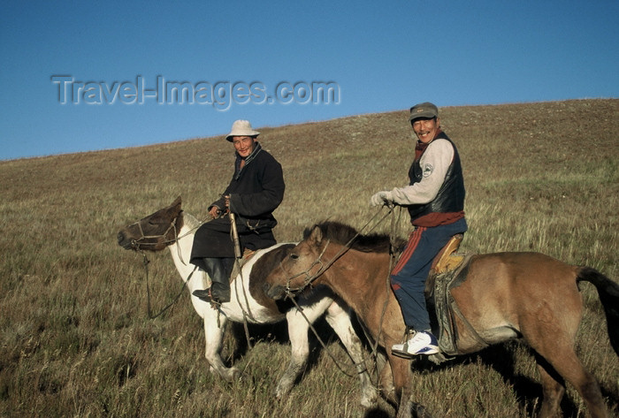 mongolia57: Mongolia - Khentii province: local people on horses - photo by A.Summers - (c) Travel-Images.com - Stock Photography agency - Image Bank