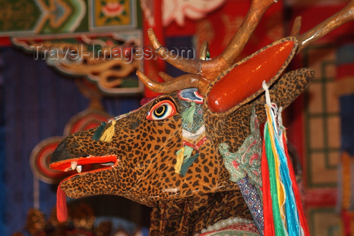 mongolia62: Mongolia - Ulaan Baator / ULN: / Ulan Bator: folk evening - Tibetan deity - red - photo by A.Summers - (c) Travel-Images.com - Stock Photography agency - Image Bank