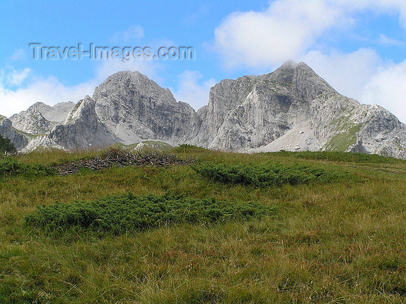 montenegro102: Montenegro - Crna Gora - Komovi mountain massif: Landscape around Kom Vasojevicki peak - photo by J.Kaman - (c) Travel-Images.com - Stock Photography agency - Image Bank