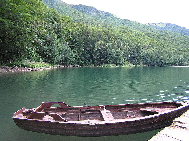 montenegro106: Montenegro - Crna Gora - Biogradska gora national park: boat at Biogradska Jezero - photo by J.Kaman - (c) Travel-Images.com - Stock Photography agency - Image Bank