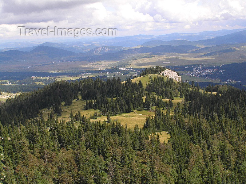 montenegro124: Montenegro - Crna Gora - Durmitor national park: landscape around Crvena greda peak IX - photo by J.Kaman - (c) Travel-Images.com - Stock Photography agency - Image Bank