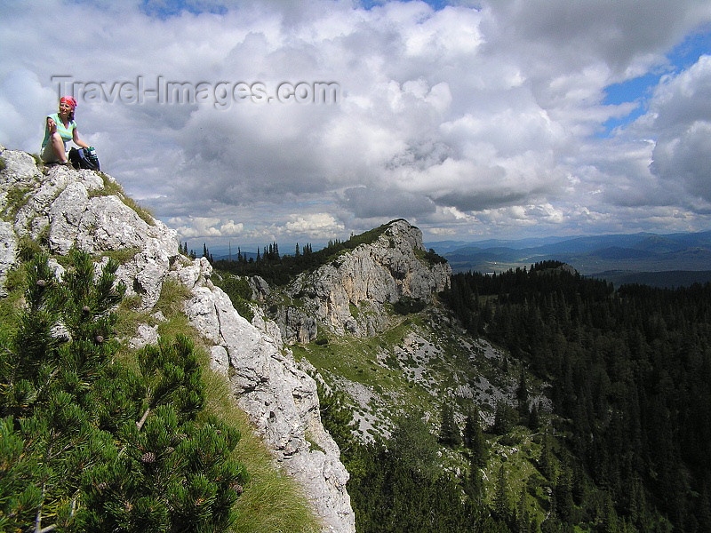 montenegro126: Montenegro - Crna Gora - Durmitor national park: landscape around Crvena greda peak X - photo by J.Kaman - (c) Travel-Images.com - Stock Photography agency - Image Bank