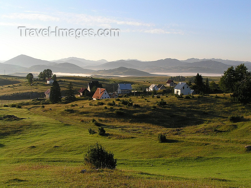 montenegro154: Montenegro - Crna Gora - Durmitor national park: Razvršje - photo by J.Kaman - (c) Travel-Images.com - Stock Photography agency - Image Bank