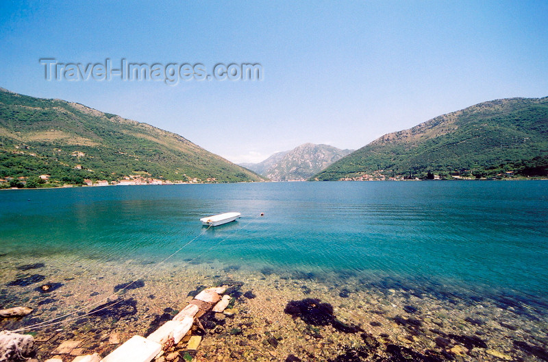 montenegro173: Montenegro - Crna Gora  - Boka Kotorska: view from Herceg-Novi towards Perast - photo by M.Torres - (c) Travel-Images.com - Stock Photography agency - Image Bank