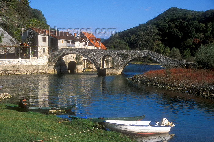 montenegro193: Montenegro - Rijeka Crnojevica: the old bridge - built by King Danilo - Stari Most - photo by D.Forman - (c) Travel-Images.com - Stock Photography agency - Image Bank