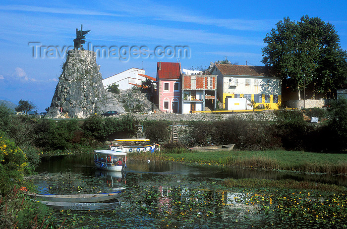 montenegro209: Montenegro - Virpazar: War Memorial - photo by D.Forman - (c) Travel-Images.com - Stock Photography agency - Image Bank