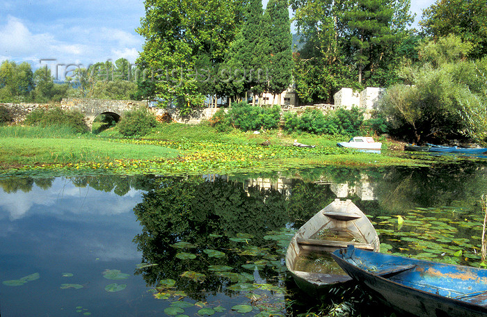 montenegro210: Montenegro - Lake Skadar: boats near Virpazar - photo by D.Forman - (c) Travel-Images.com - Stock Photography agency - Image Bank