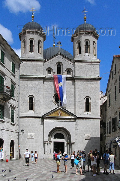 montenegro33: Montenegro - Crna Gora  - Kotor / Cattaro: church of Sv. Nikola / St Nicholas - Serbian Orthodox church - photo by J.Kaman - (c) Travel-Images.com - Stock Photography agency - Image Bank