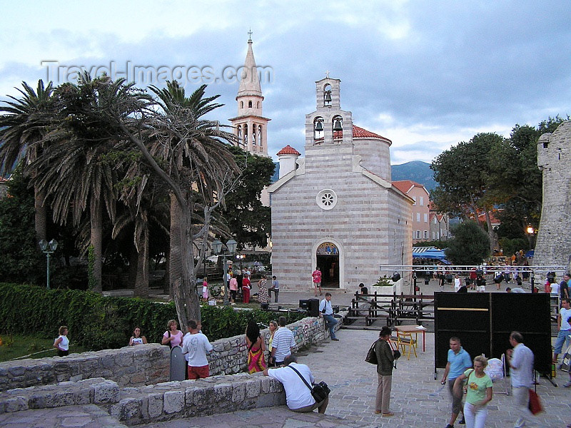 montenegro46: Montenegro - Crna Gora  - Budva: Stari Grad -  Crkva Sv Trojice - St. Trojice church - photo by J.Kaman - (c) Travel-Images.com - Stock Photography agency - Image Bank