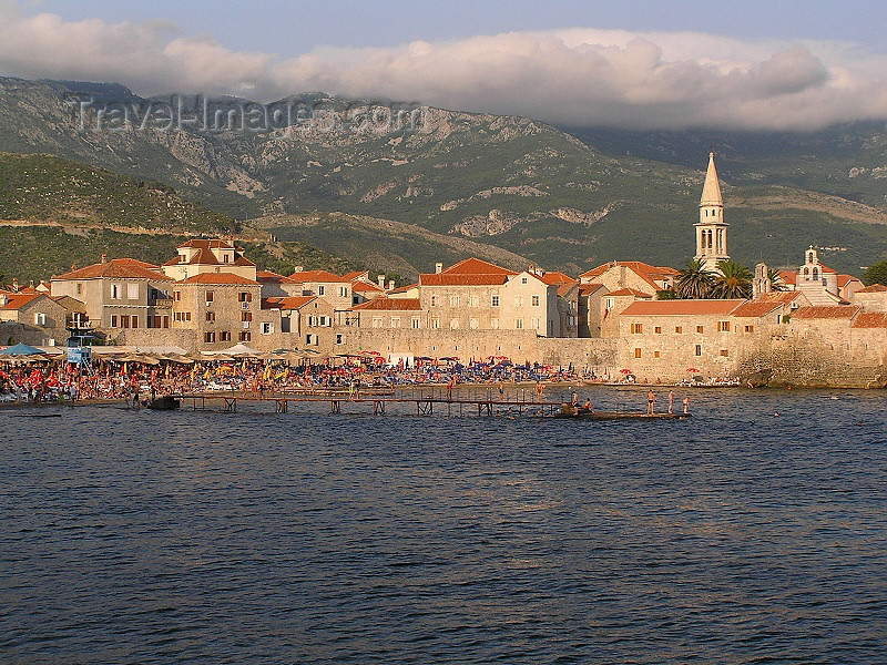 montenegro57: Montenegro - Crna Gora  - Budva: Stari Grad - waterfront - Adriatic sea - photo by J.Kaman - (c) Travel-Images.com - Stock Photography agency - Image Bank