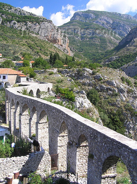 montenegro63: Montenegro - Crna Gora - Stari Bar: old aqueduct - photo by J.Kaman - (c) Travel-Images.com - Stock Photography agency - Image Bank
