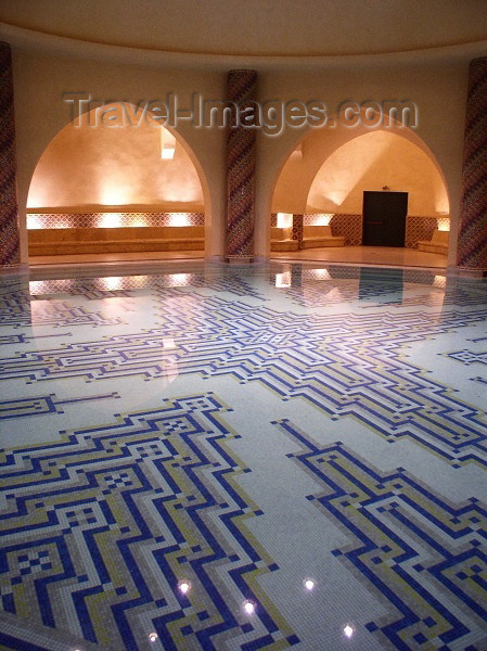moroc214: Morocco / Maroc - Casablanca:  Hassan II mosque - water hall - communal bath - photo by J.Kaman - (c) Travel-Images.com - Stock Photography agency - Image Bank