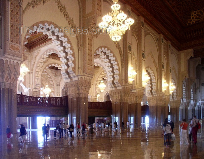moroc215: Morocco / Maroc - Casablanca:  Hassan II mosque - a touch of Cordoba - arches - photo by J.Kaman - (c) Travel-Images.com - Stock Photography agency - Image Bank