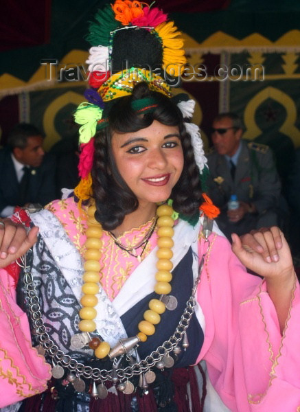 moroc309: Morocco / Maroc - El Kelaa des M'Gouna : festival of roses - girl - photo by J.Kaman - (c) Travel-Images.com - Stock Photography agency - Image Bank