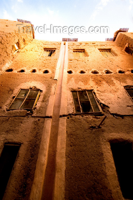 moroc383: Morocco - Ouarzazate: houses in the casbah - photo by M.Ricci - (c) Travel-Images.com - Stock Photography agency - Image Bank