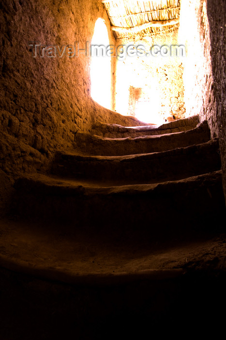 moroc398: Morocco - Skoura: casbah - in the maze - photo by M.Ricci - (c) Travel-Images.com - Stock Photography agency - Image Bank