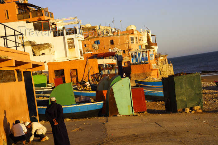 moroc475: Tarhazoute - Morocco: peaceful evening - photo by Sandia - (c) Travel-Images.com - Stock Photography agency - Image Bank