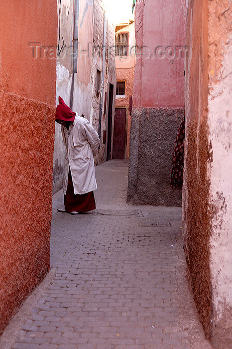 moroc504: Marrakesh - Morocco: Berber quarter - photo by Sandia - (c) Travel-Images.com - Stock Photography agency - Image Bank