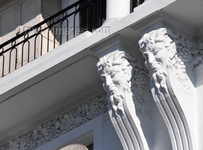 moroc513: Casablanca, Morocco: console brackets of a colonial balcony - art deco detail - Blvd Mohammed V - photo by M.Torres - (c) Travel-Images.com - Stock Photography agency - Image Bank