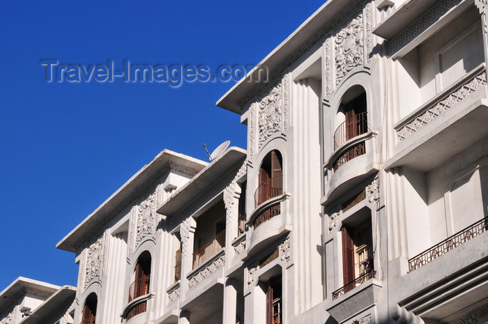 moroc525: Casablanca, Morocco: 1930s apartment building - art deco architecture - Blvd Mohammed V - photo by M.Torres - (c) Travel-Images.com - Stock Photography agency - Image Bank