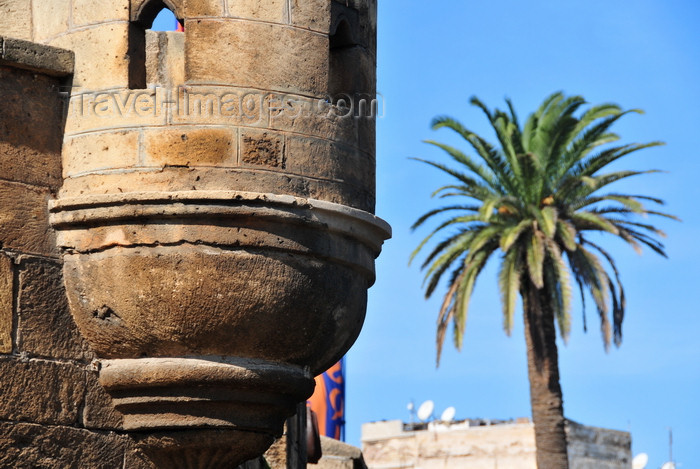 moroc551: Casablanca, Morocco: guerite at the skala - Blvd Sidi Mohammed ben Abdallah - photo by M.Torres - (c) Travel-Images.com - Stock Photography agency - Image Bank