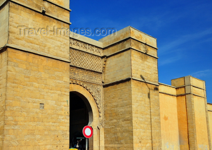 moroc553: Casablanca, Morocco: Bab Marrakech - Medina gate on Place des Nation Unies Medina - photo by M.Torres - (c) Travel-Images.com - Stock Photography agency - Image Bank