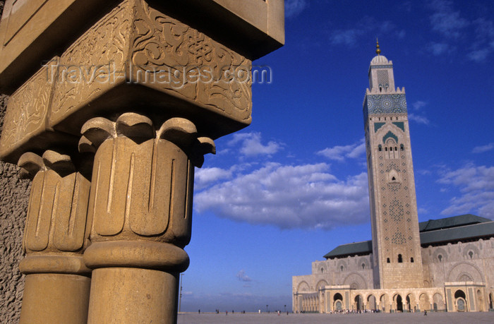 moroc558: Casablanca, Morocco: detail of pillars and Hassan II mosque in the background- photo by S.Dona' - (c) Travel-Images.com - Stock Photography agency - Image Bank