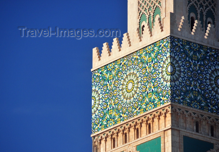 moroc560: Casablanca, Morocco: Hassan II mosque - traditional zellidj tiles on the minaret - photo by M.Torres - (c) Travel-Images.com - Stock Photography agency - Image Bank