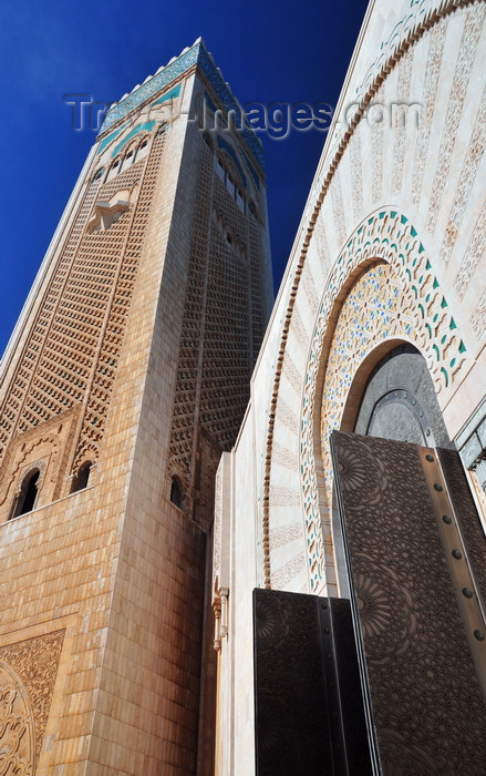 moroc566: Casablanca, Morocco: Hassan II mosque - minaret and main entrance to the prayer hall - photo by M.Torres - (c) Travel-Images.com - Stock Photography agency - Image Bank