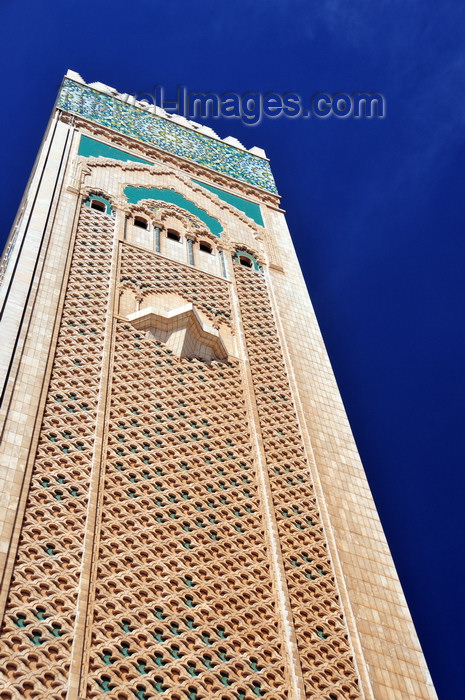 moroc574: Casablanca, Morocco: Hassan II mosque - Moorish motives on the minaret - photo by M.Torres - (c) Travel-Images.com - Stock Photography agency - Image Bank